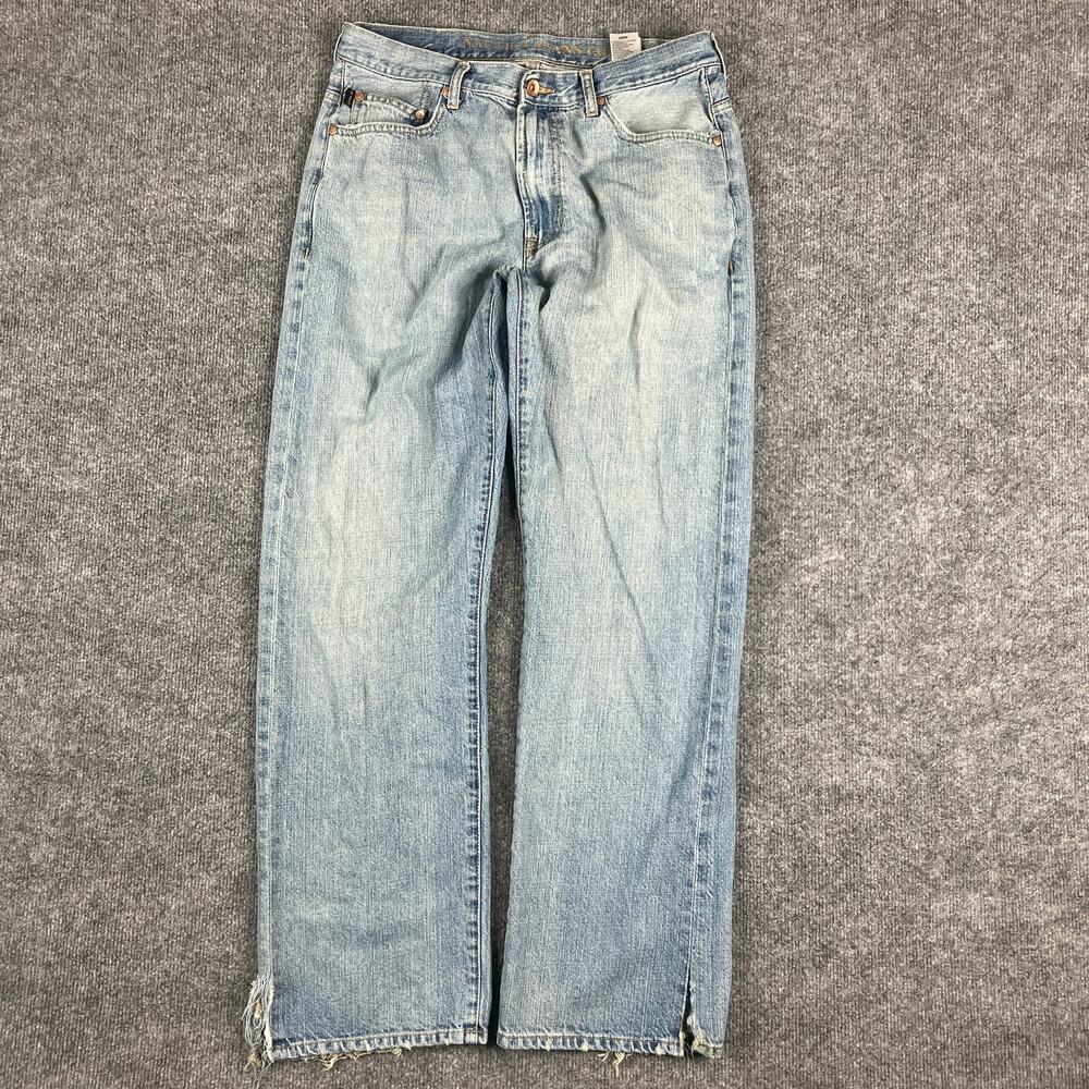 Nautica Jeans Co Mens Size 32x32 Light Wash Straight Fit Distressed Raw HemDenim